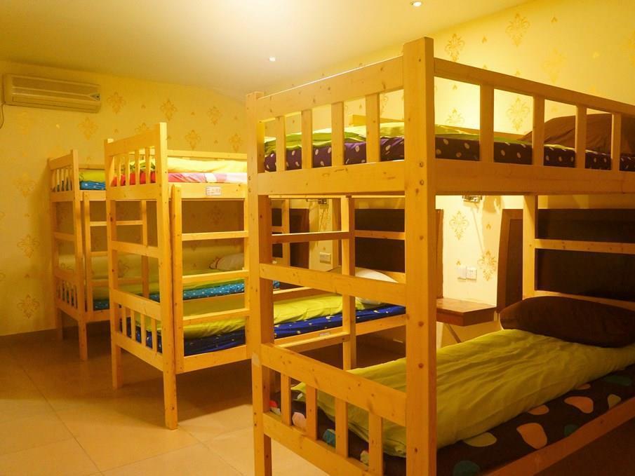 Notting Hill Hostel Шънджън Екстериор снимка